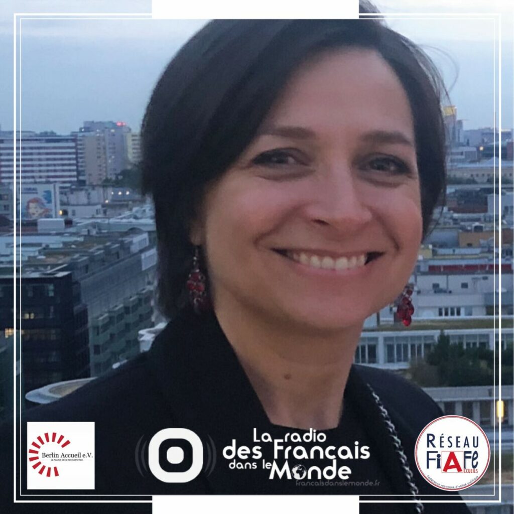 Athessa Descat est la présidente de "Berlin Accueil" ou quasiement 30 000 Français profitent d'une capitale Allemande agréable